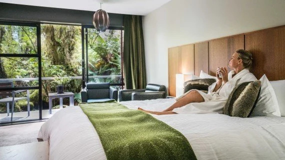 Accommodation 04 retreat setting