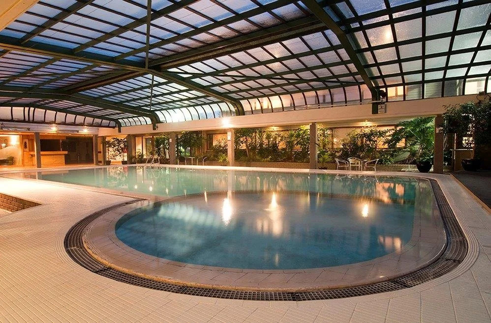 Accommodation 06 indoor pool